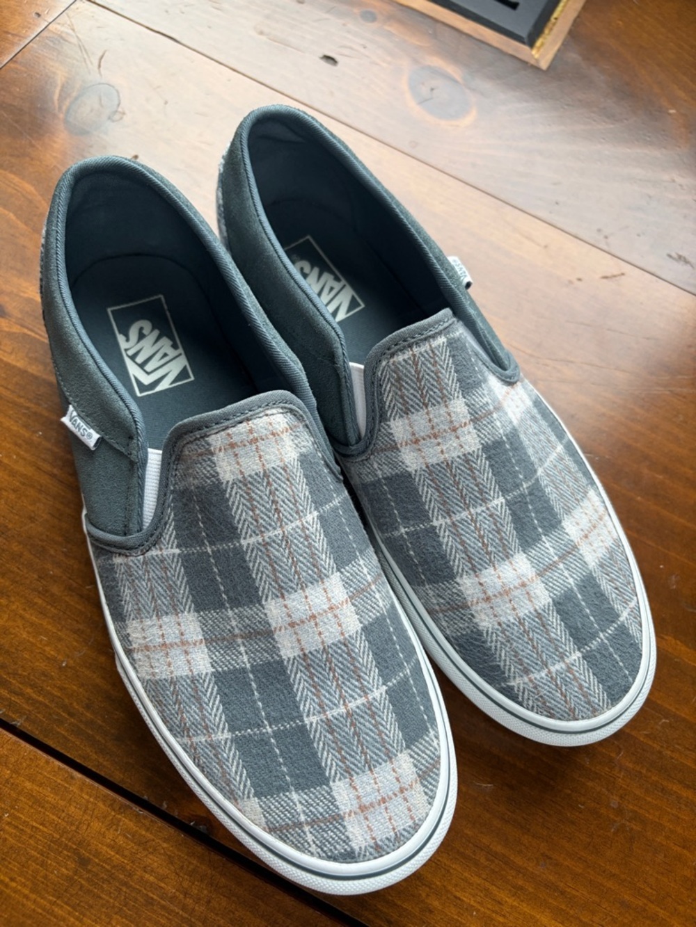 Vans Asher Slip Ons Women’s Sz 11 Plaid Bluish Grey Suede